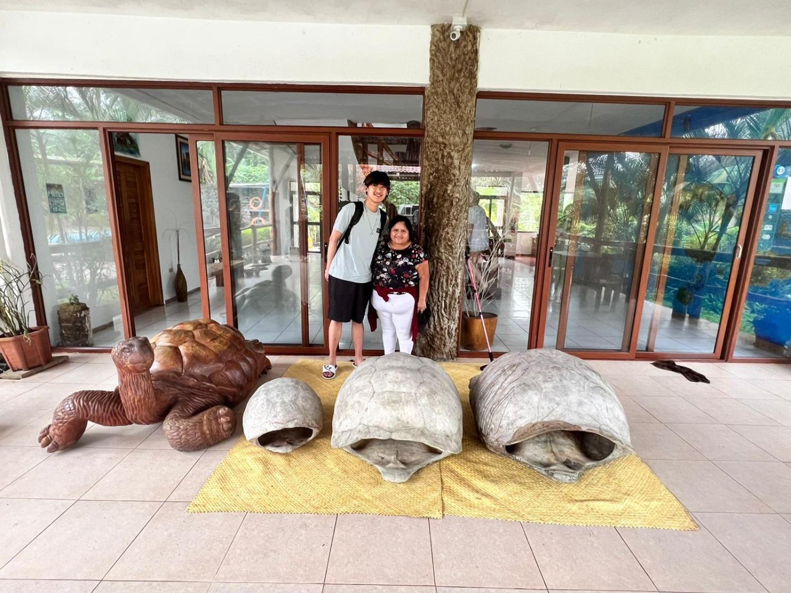 Natura Gardens Galapagos Bellavista  エクステリア 写真